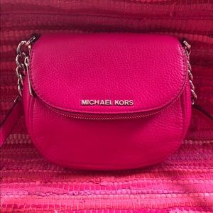 MICHAEL KORS Bedford Leather Crossbody Handbag🌸